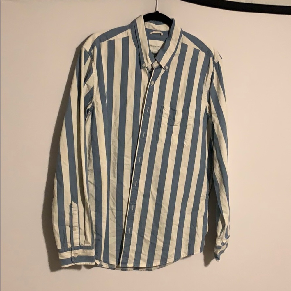 AE long sleeve striped shirt button up